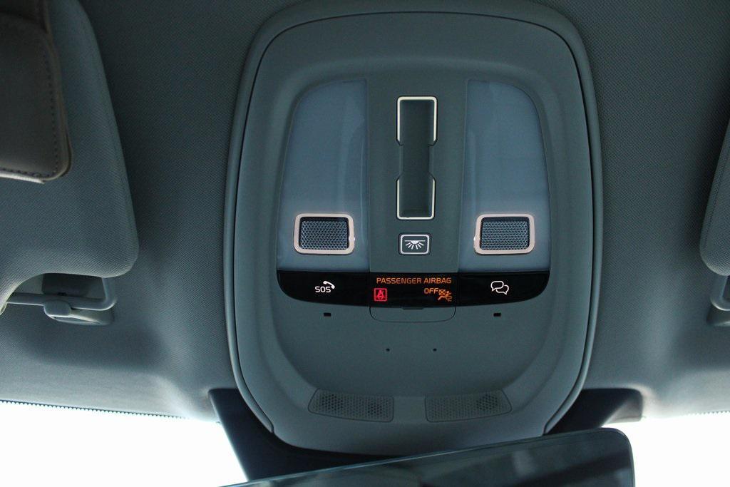 used 2024 Volvo XC90 Recharge Plug-In Hybrid car, priced at $52,227