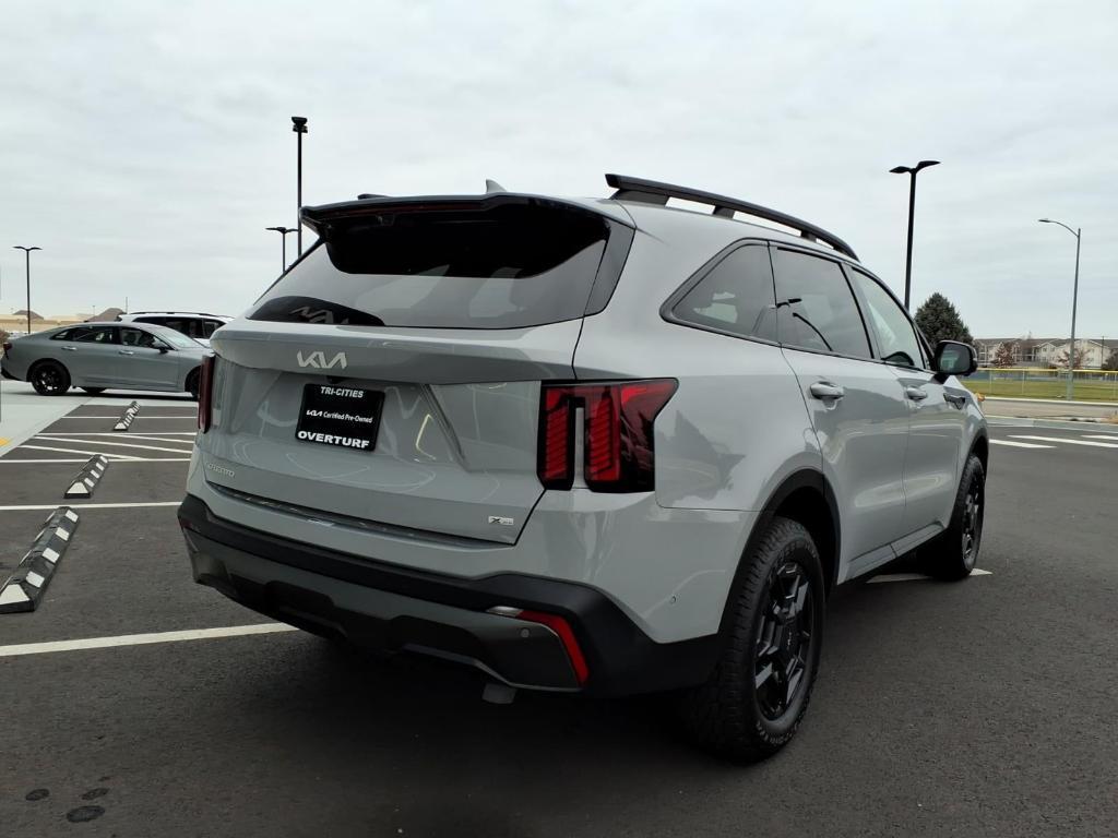 used 2024 Kia Sorento car, priced at $38,982
