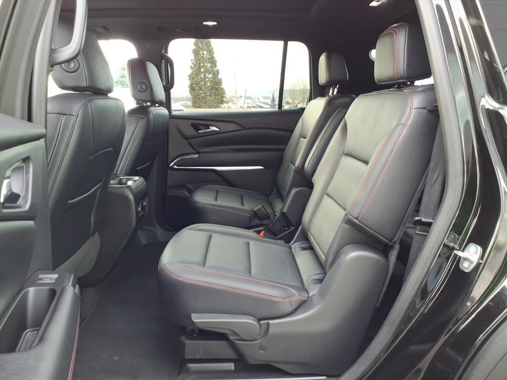 used 2024 Chevrolet Traverse car, priced at $39,688