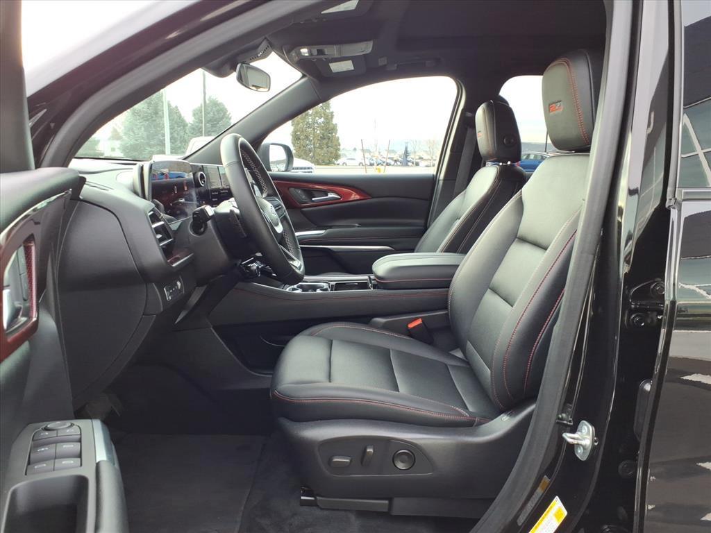 used 2024 Chevrolet Traverse car, priced at $39,688