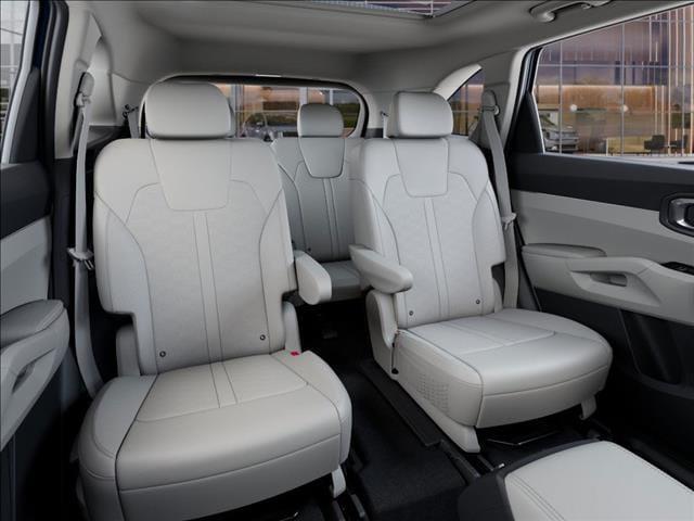 new 2025 Kia Sorento car, priced at $41,941