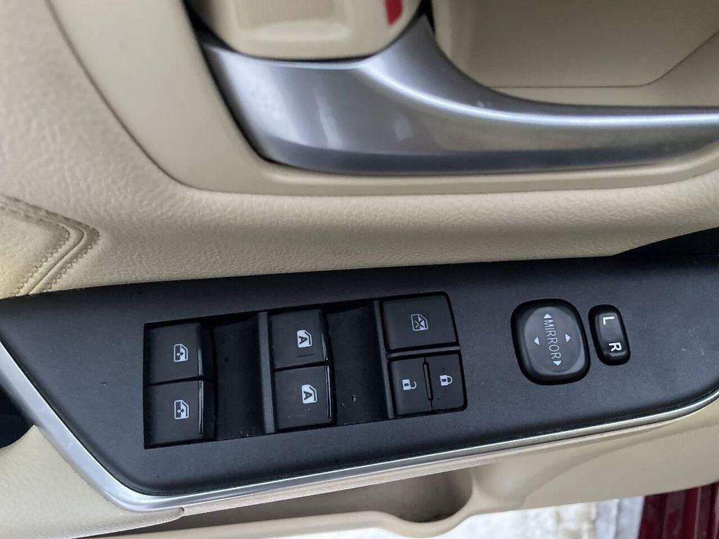 used 2017 Toyota Camry Hybrid car, priced at $16,700