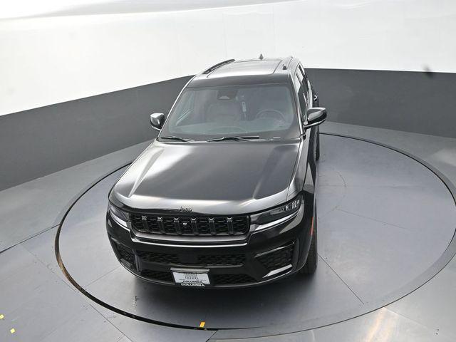new 2026 Jeep Grand Cherokee car, priced at $44,060