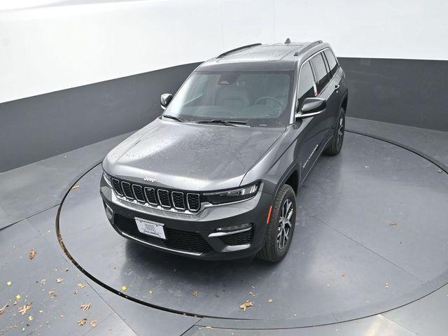 new 2025 Jeep Grand Cherokee car, priced at $42,481