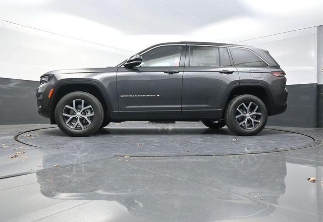 new 2025 Jeep Grand Cherokee car, priced at $42,481