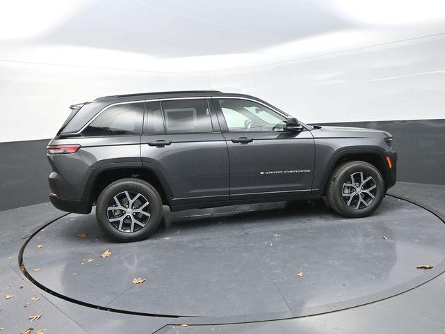 new 2025 Jeep Grand Cherokee car, priced at $42,481