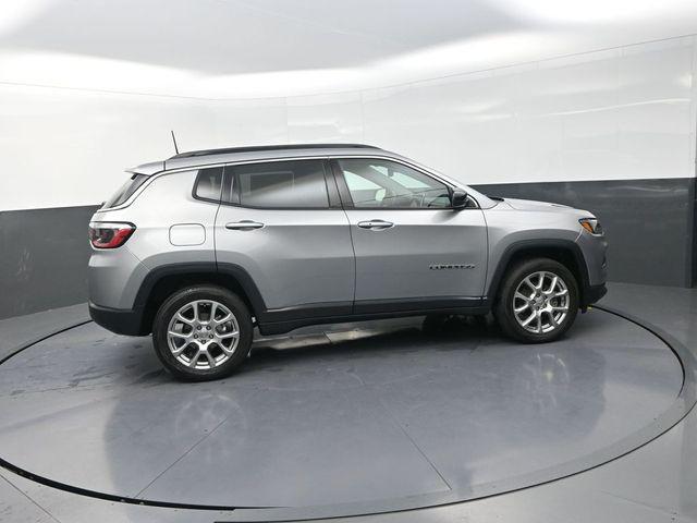 used 2022 Jeep Compass car, priced at $22,200