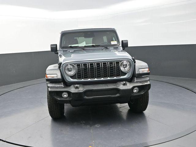 new 2026 Jeep Wrangler car, priced at $45,423