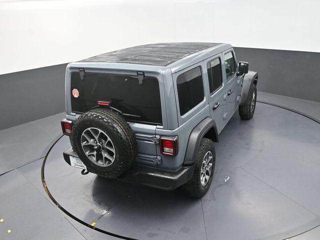 new 2026 Jeep Wrangler car, priced at $45,423