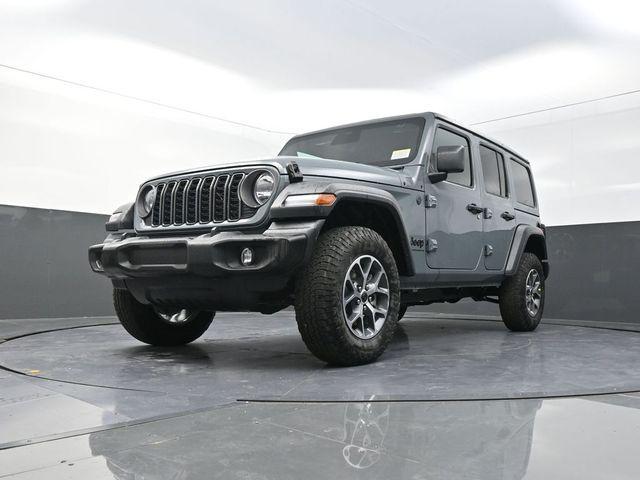 new 2026 Jeep Wrangler car, priced at $45,423