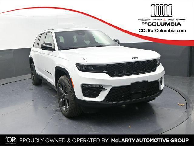 new 2025 Jeep Grand Cherokee car, priced at $43,300