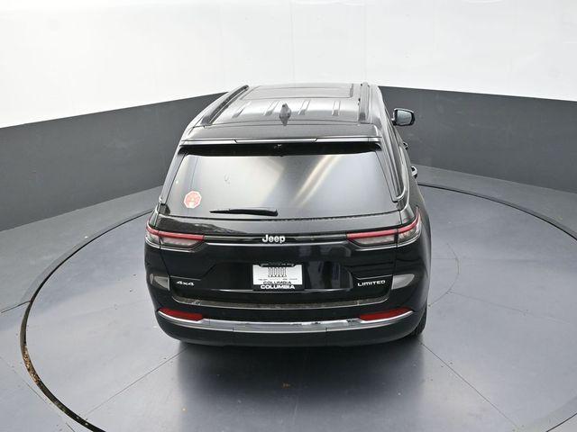 new 2025 Jeep Grand Cherokee car, priced at $40,945