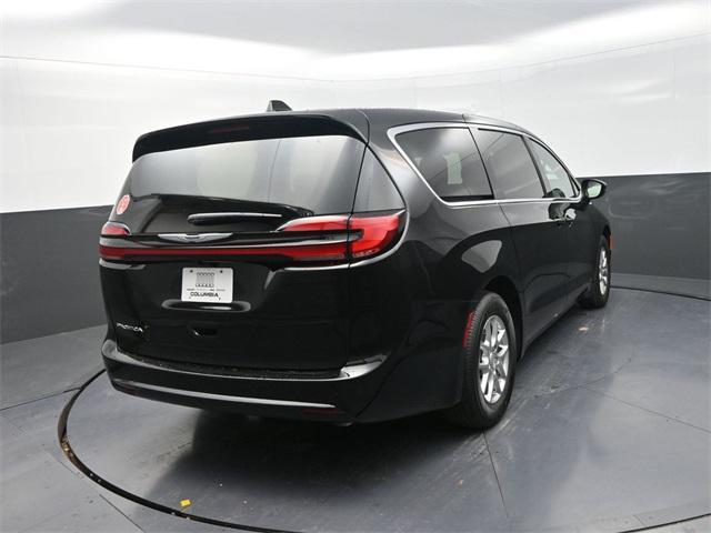 new 2026 Chrysler Pacifica car, priced at $36,500