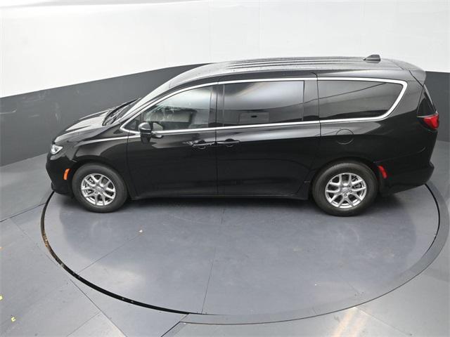 new 2026 Chrysler Pacifica car, priced at $36,500