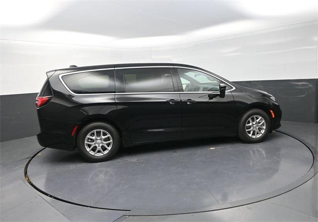 new 2026 Chrysler Pacifica car, priced at $36,500