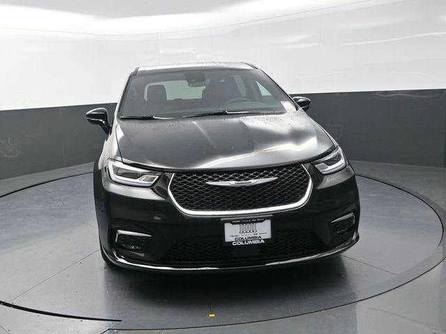 new 2026 Chrysler Pacifica car, priced at $36,712