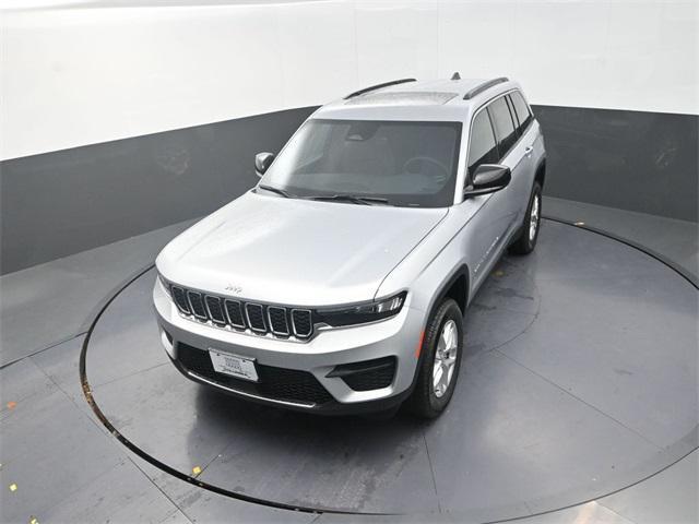 new 2025 Jeep Grand Cherokee car, priced at $35,250