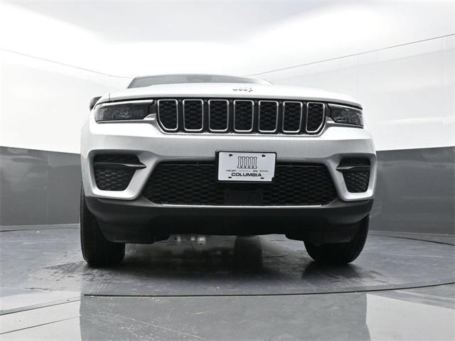 new 2025 Jeep Grand Cherokee car, priced at $35,250