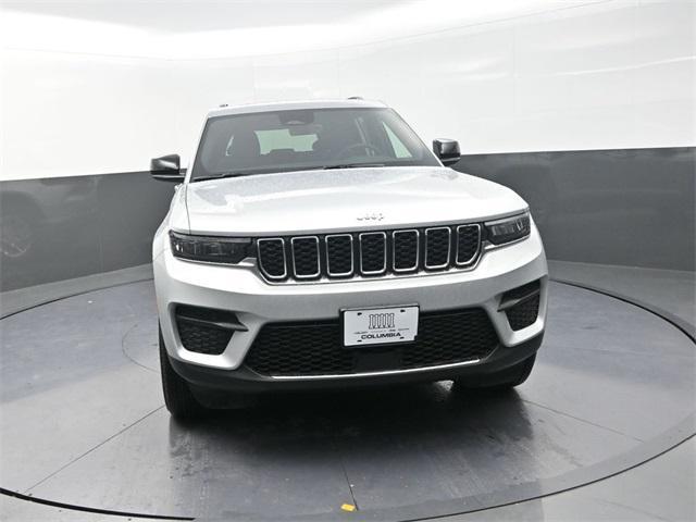 new 2025 Jeep Grand Cherokee car, priced at $35,250