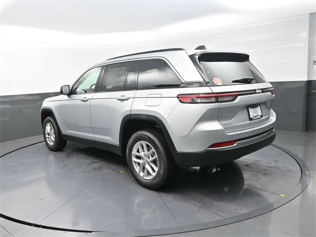 new 2025 Jeep Grand Cherokee car, priced at $35,250