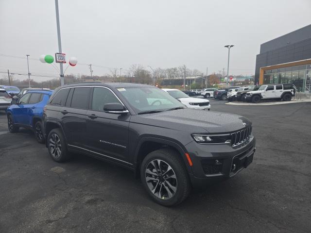new 2025 Jeep Grand Cherokee car, priced at $53,250