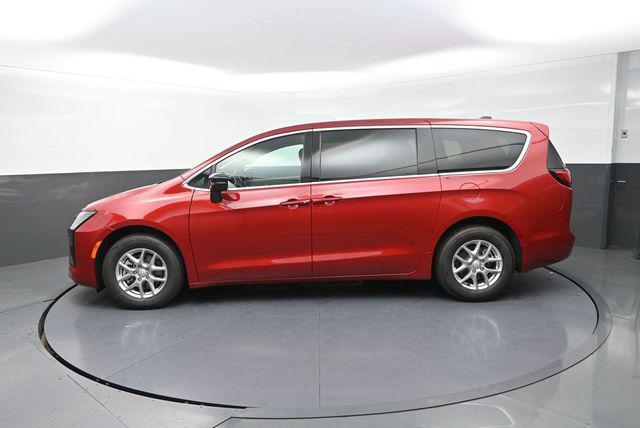 new 2027 Chrysler Pacifica car, priced at $42,535