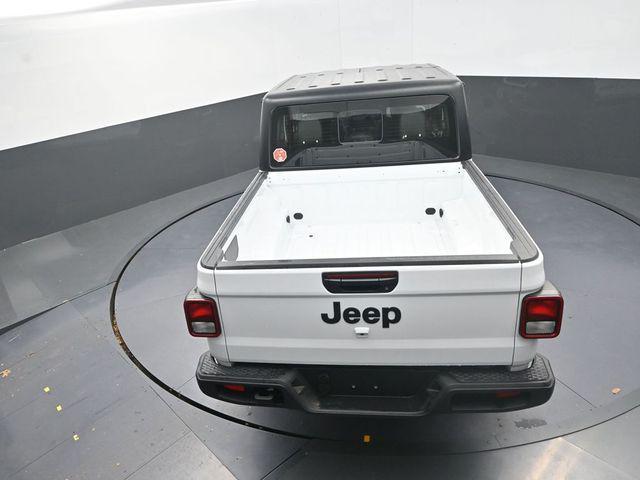 new 2026 Jeep Gladiator car, priced at $39,360