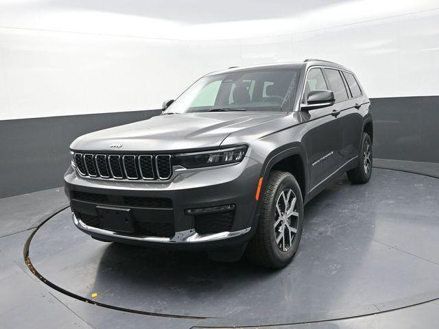 new 2025 Jeep Grand Cherokee L car, priced at $39,500