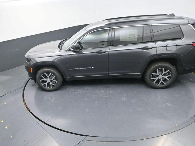 new 2025 Jeep Grand Cherokee L car, priced at $39,500