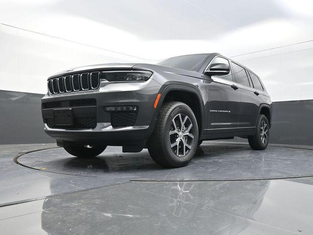 new 2025 Jeep Grand Cherokee L car, priced at $39,500