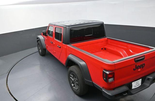 new 2025 Jeep Gladiator car, priced at $38,250