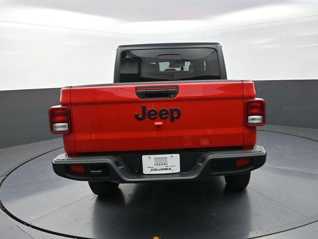 new 2025 Jeep Gladiator car, priced at $38,250