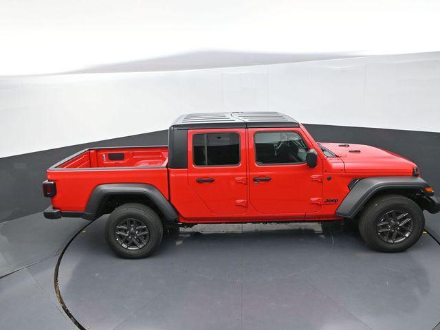 new 2025 Jeep Gladiator car, priced at $38,250