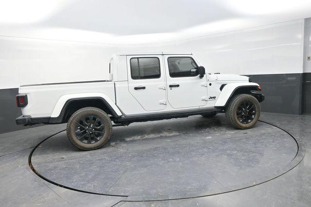 used 2025 Jeep Gladiator car, priced at $36,400
