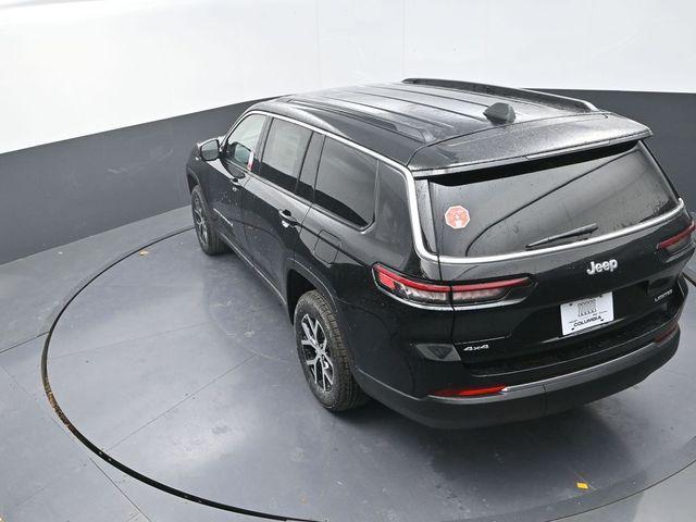 new 2025 Jeep Grand Cherokee L car, priced at $40,000
