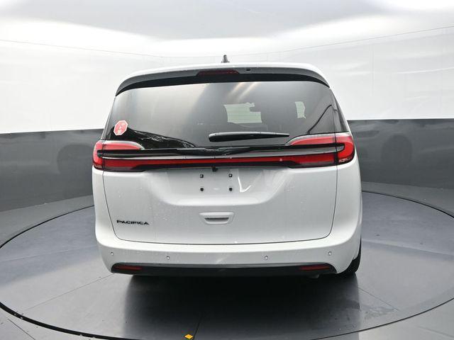 new 2026 Chrysler Pacifica car, priced at $41,174