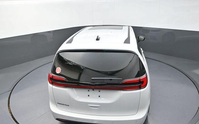 new 2026 Chrysler Pacifica car, priced at $41,174