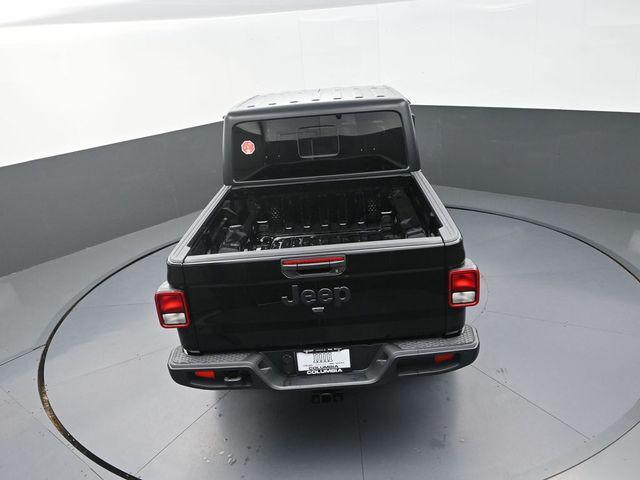 new 2026 Jeep Gladiator car, priced at $41,844