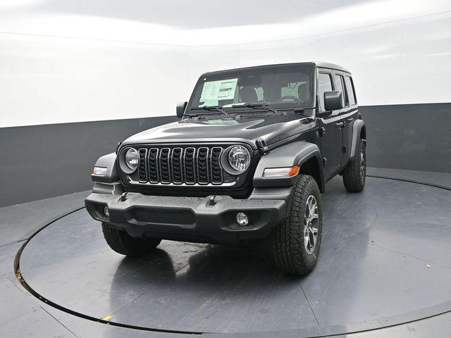 new 2026 Jeep Wrangler car, priced at $44,181