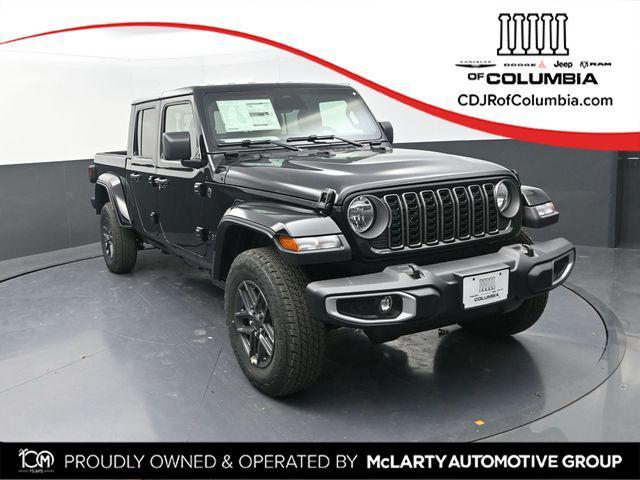 new 2026 Jeep Gladiator car, priced at $46,684