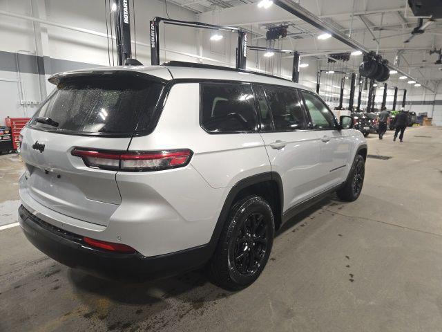 used 2024 Jeep Grand Cherokee L car, priced at $29,500