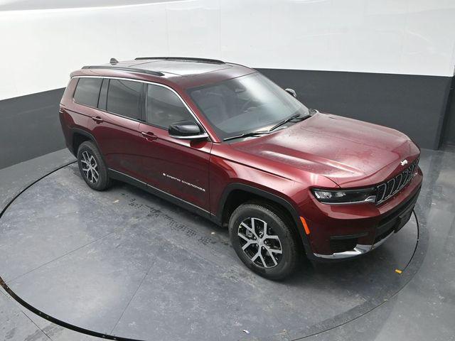 new 2025 Jeep Grand Cherokee L car, priced at $45,673