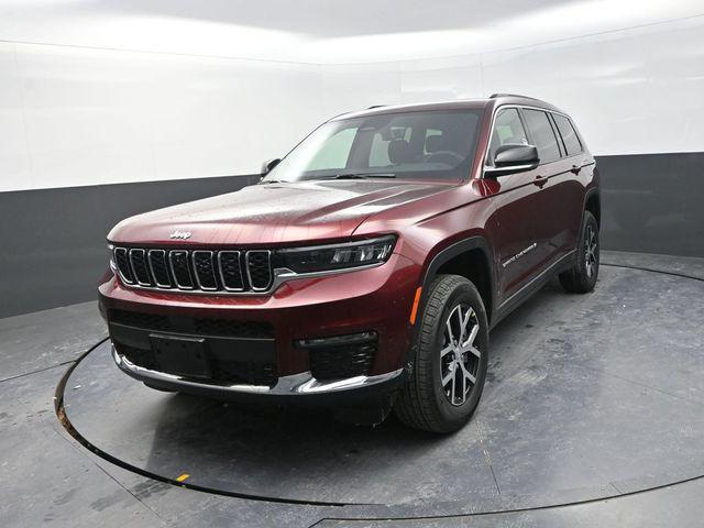 new 2025 Jeep Grand Cherokee L car, priced at $45,673