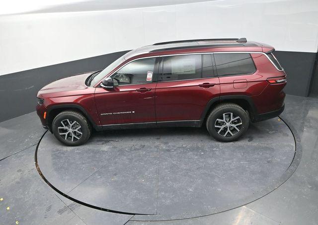 new 2025 Jeep Grand Cherokee L car, priced at $45,673