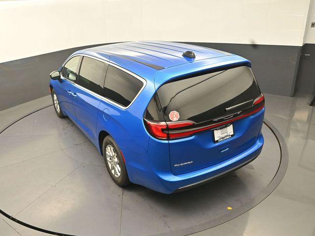 new 2027 Chrysler Pacifica car, priced at $43,161