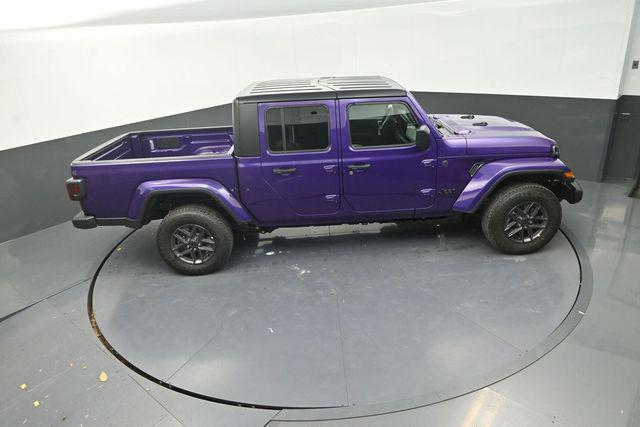 new 2026 Jeep Gladiator car, priced at $45,553