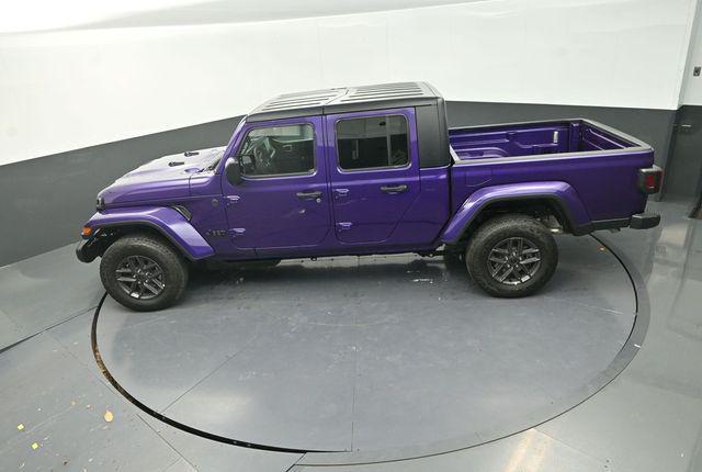 new 2026 Jeep Gladiator car, priced at $45,553
