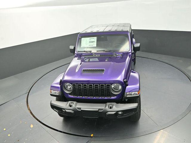 new 2026 Jeep Gladiator car, priced at $45,553