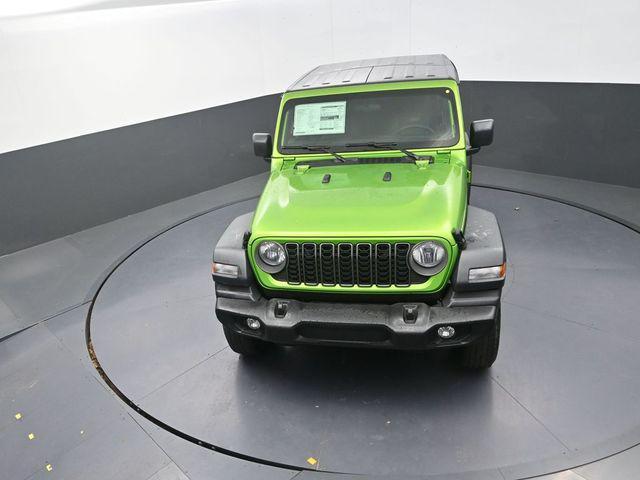 new 2026 Jeep Wrangler car, priced at $37,324