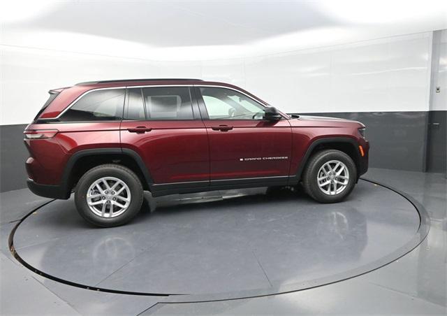 new 2025 Jeep Grand Cherokee car, priced at $31,750